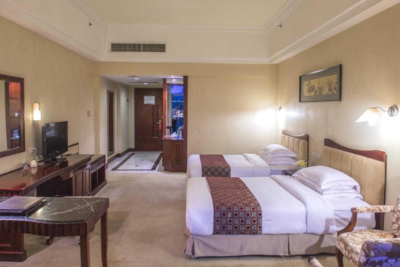 Phoenix Hotel Wuyi Giang Môn Ngoại thất bức ảnh