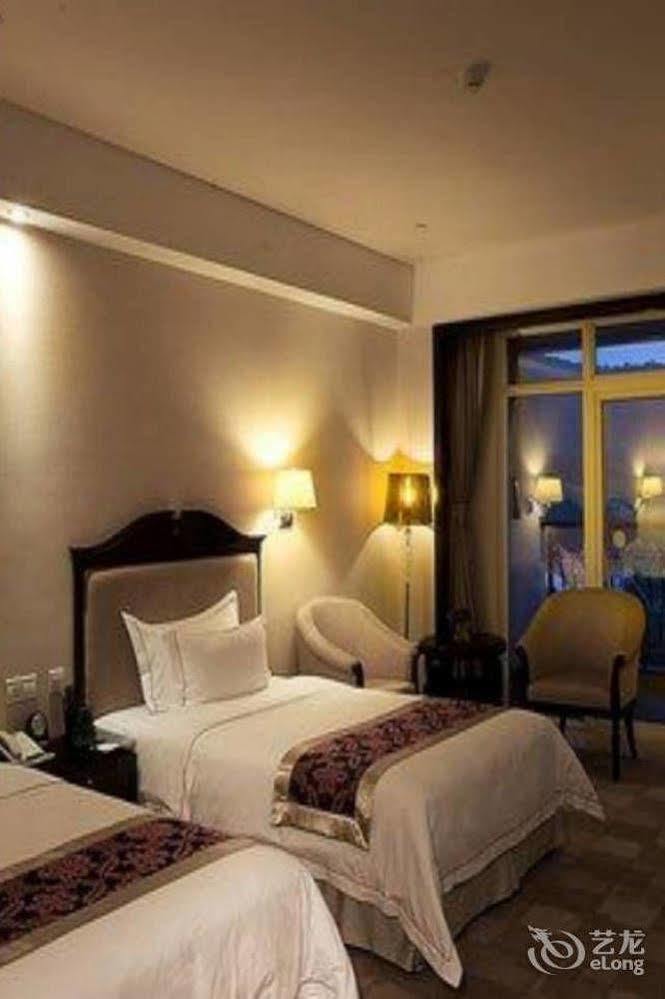 Phoenix Hotel Wuyi Giang Môn Ngoại thất bức ảnh