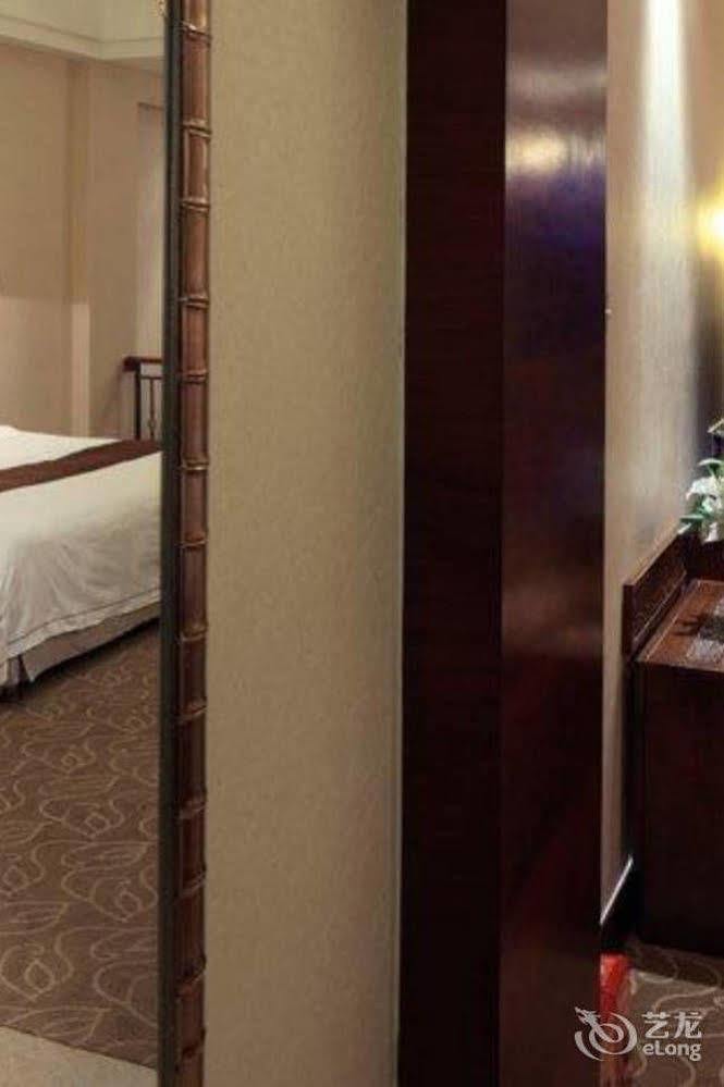 Phoenix Hotel Wuyi Giang Môn Ngoại thất bức ảnh